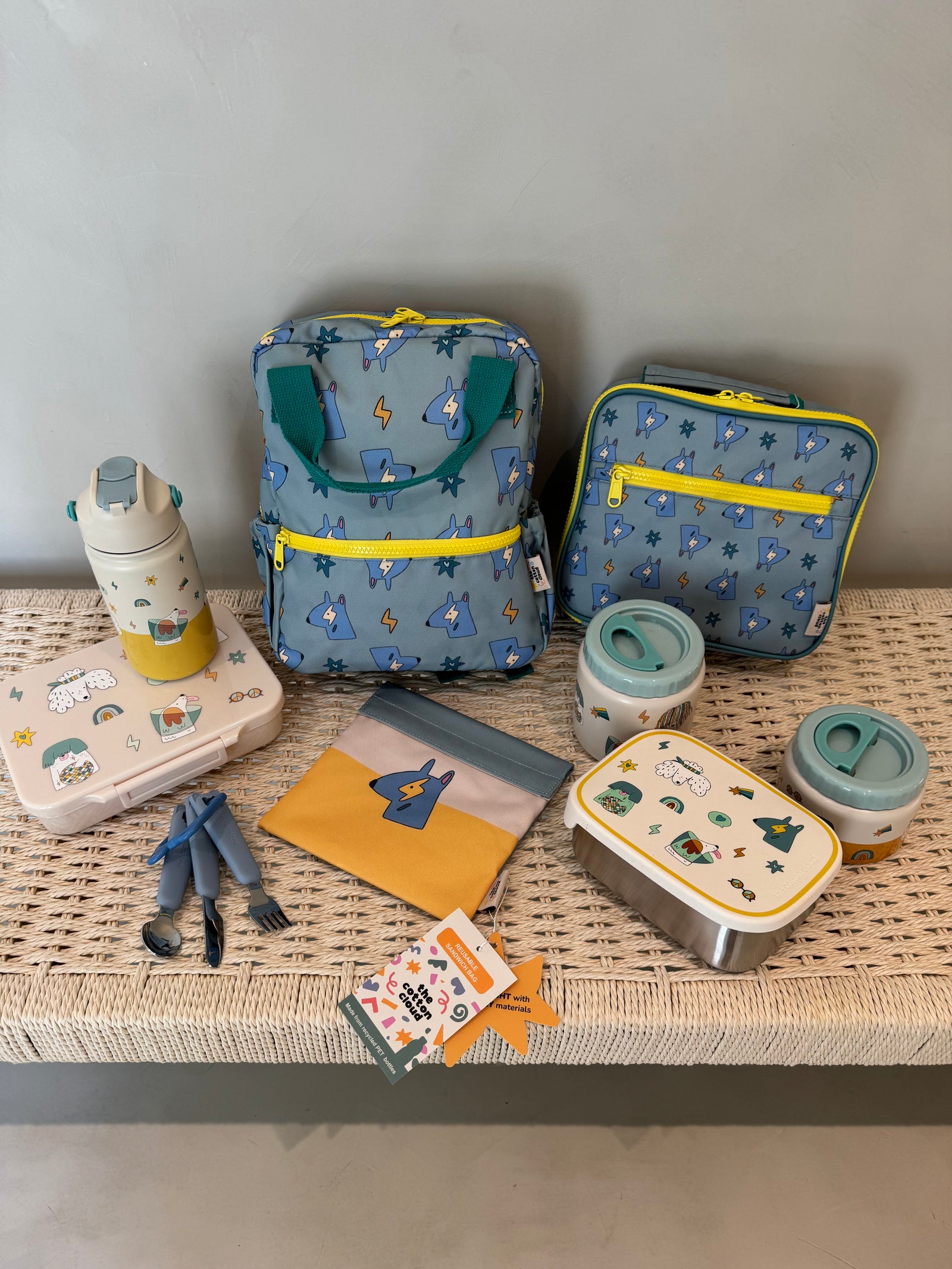 Funky dogs set (set of 9 pieces)