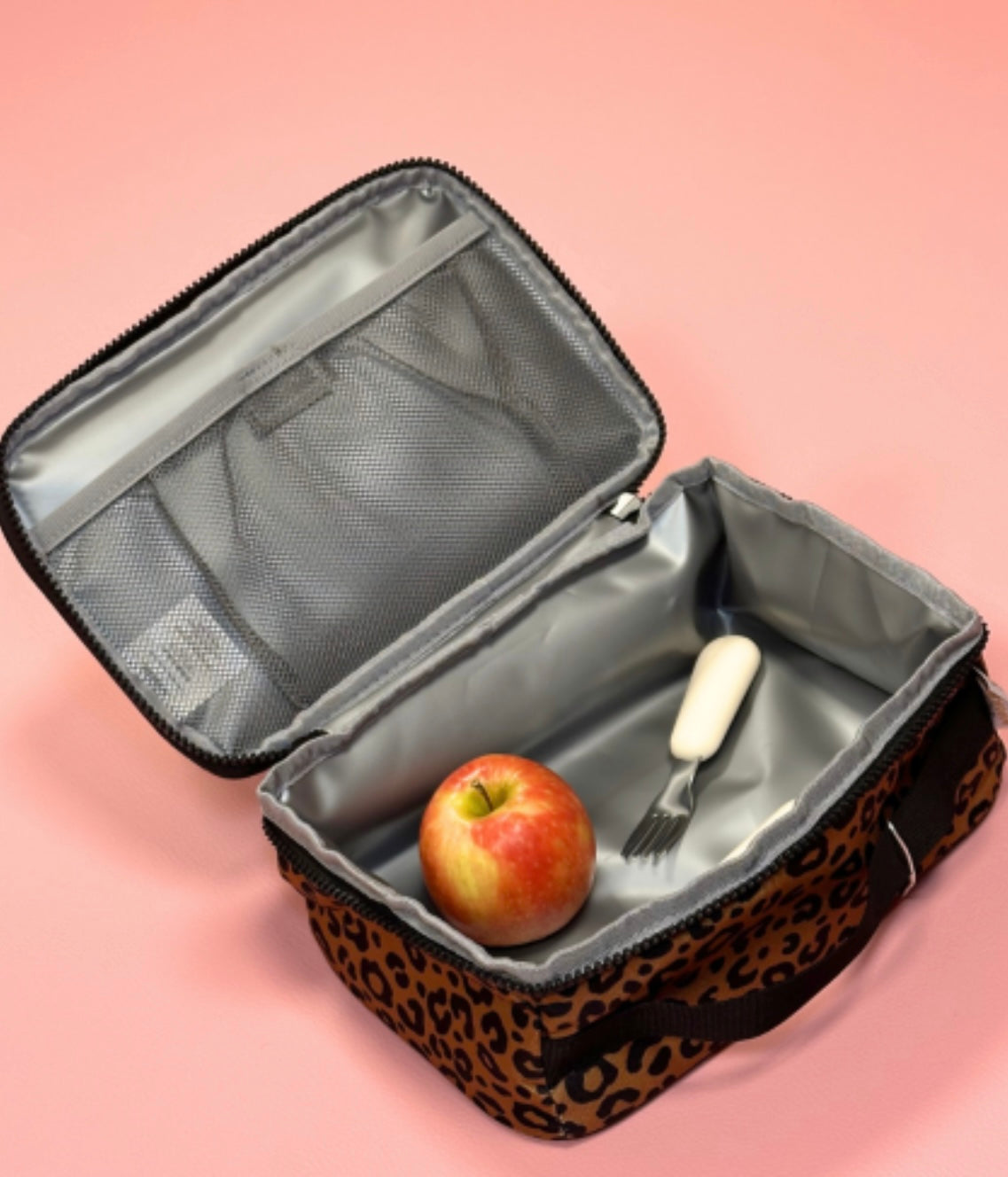 Insulated Lunch bag in Leopard