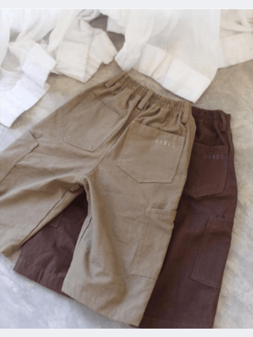 Cargo pants in chocolate